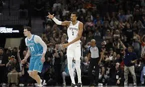 San Antonio Spurs Title Favorites: Rising Contenders in the 2025–26 NBA Season